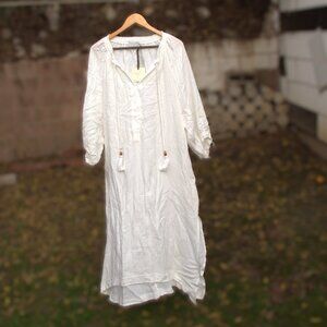 Dress Forum Los Angeles Ivory Dress M